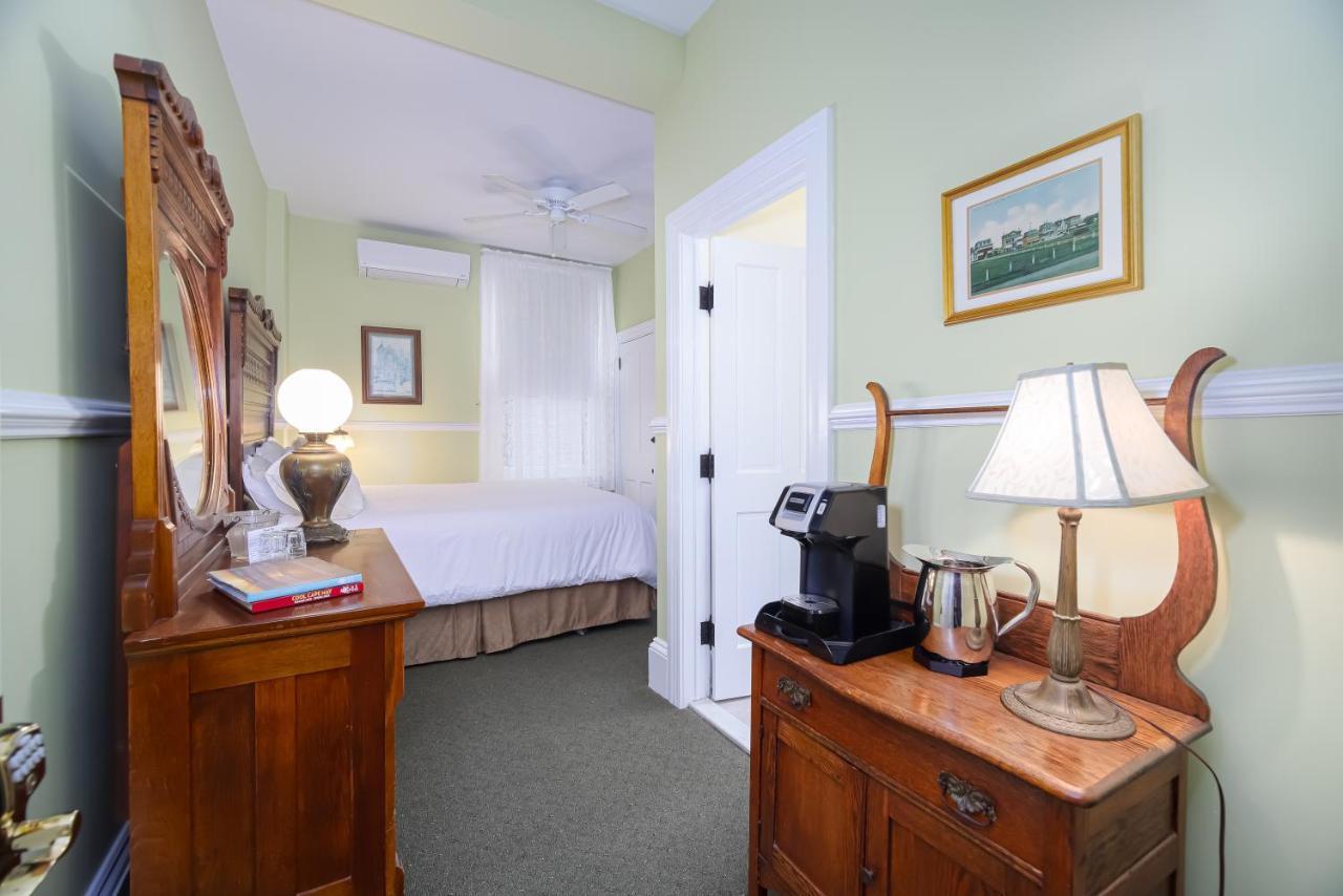 Bedford Inn Кейп-Мэй Экстерьер фото
